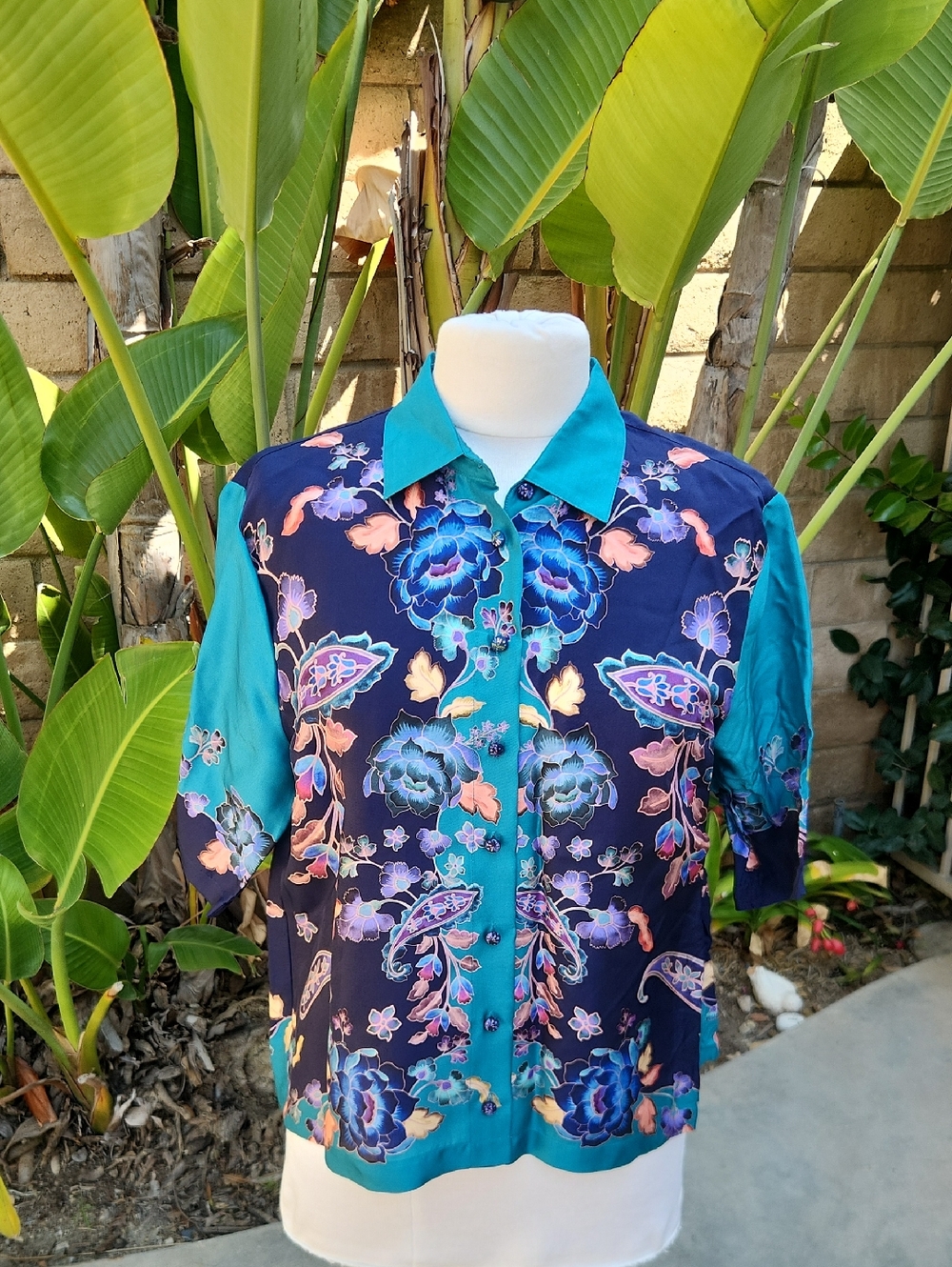 Johnny Was Jade Claudine Silk Button Down Shirt Stevies Garden Small